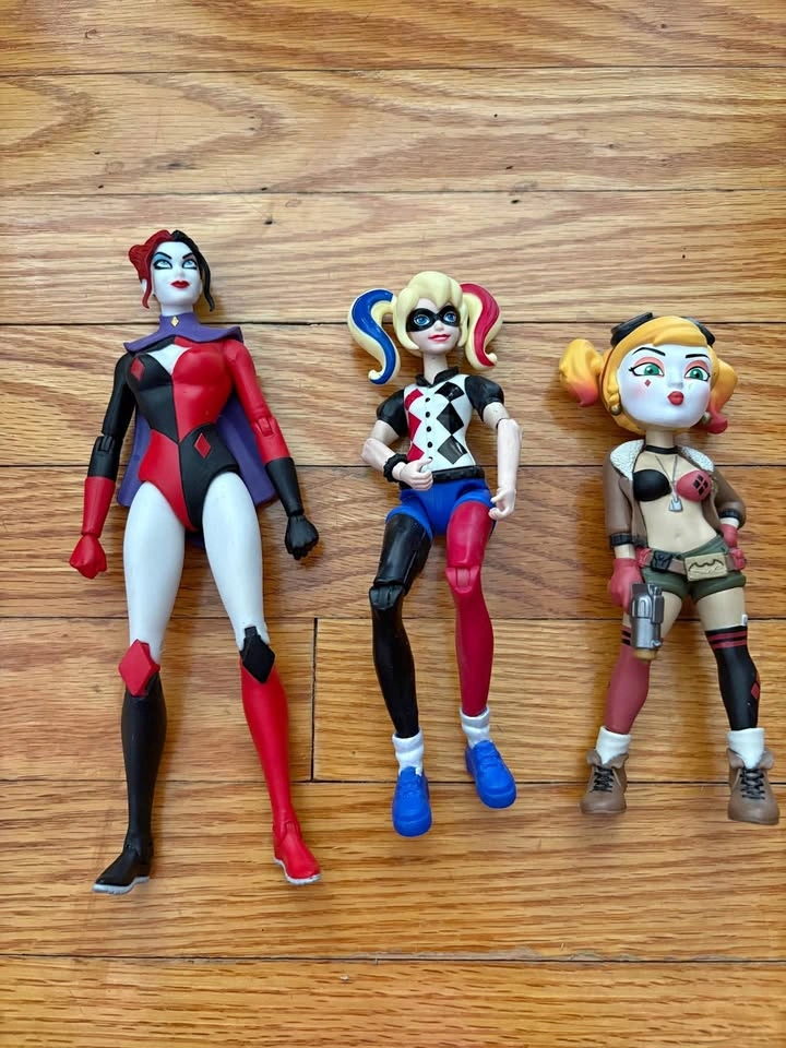 DC Comics Harley Quinn Action Figure Lot