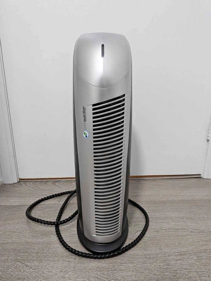 PureGuardian AP2200CA 22-inch tower air purifier
