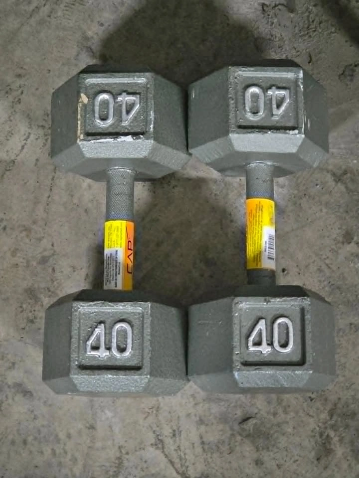 CAP - 40 LBS Dumbell x2