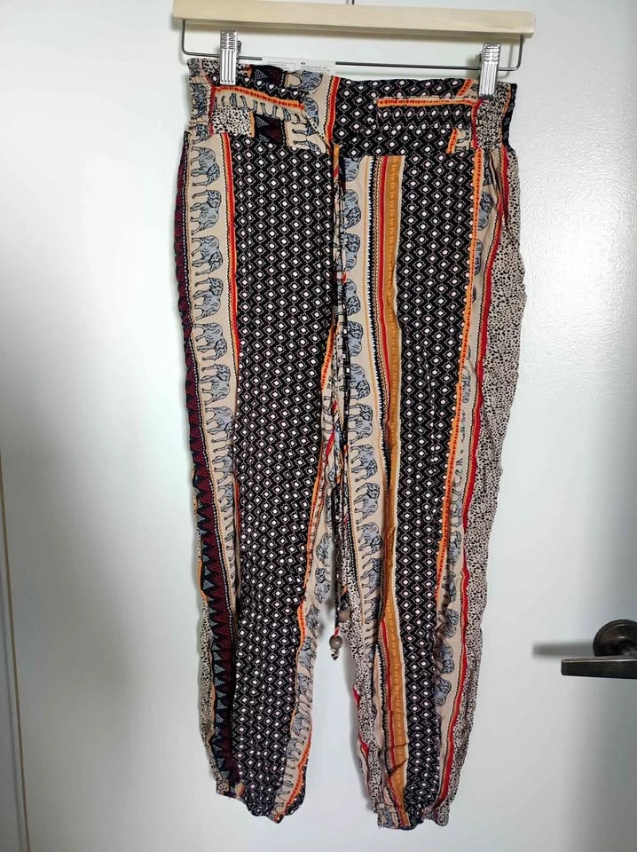 Wayan Elephant Print Rayon Jogger Pants