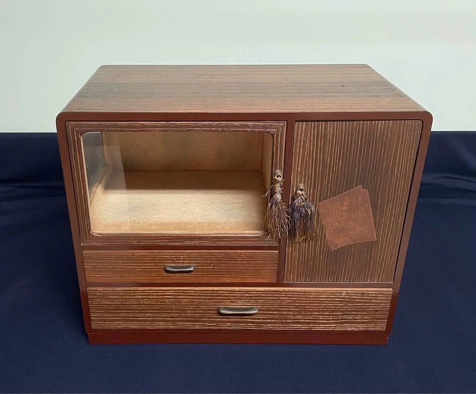 Japanese Antique Small Cabinets - photo 3