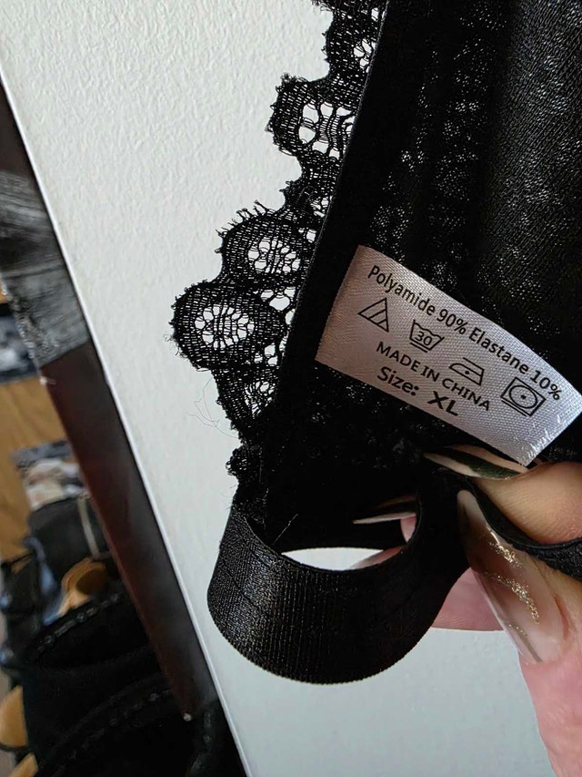 Black Lace Bralette - photo 3