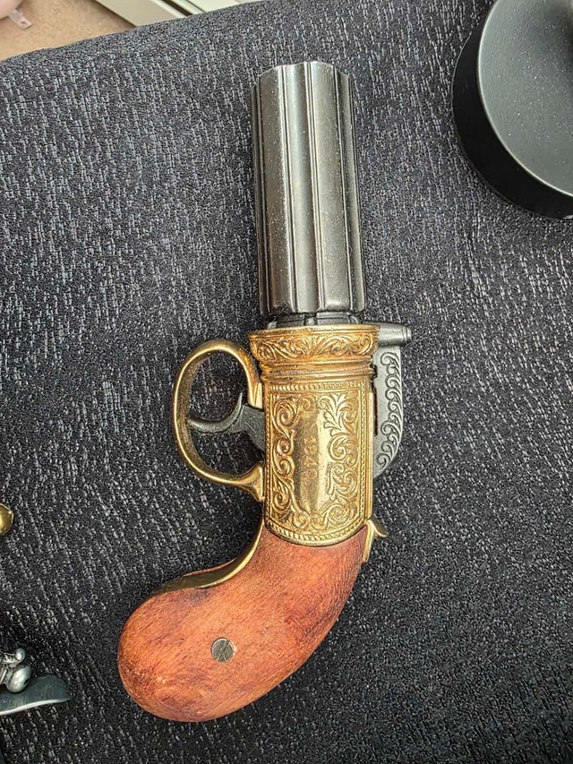 Pepperbox Pistol Replica