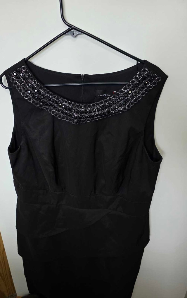 Laura Plus Dress - photo 3