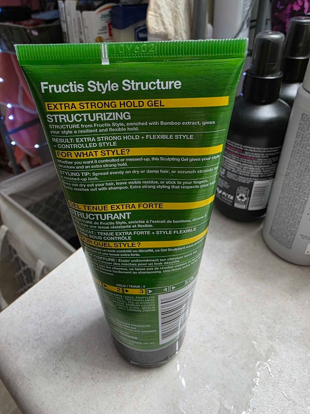 Garnier Fructis Style Structure Sculpting Gel - photo 3