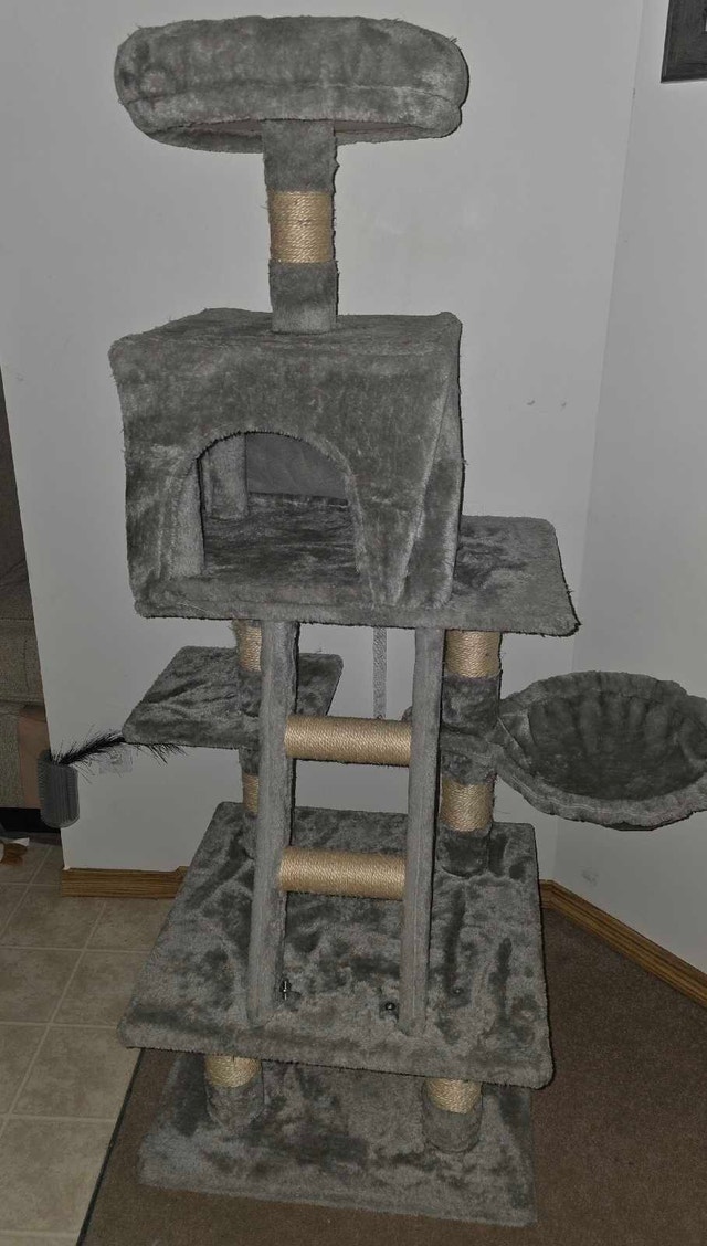 Cat Tree - photo 2