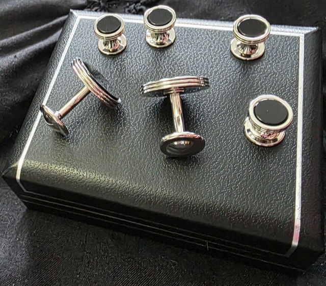 Cufflink and Tuxedo Stud Set - photo 3