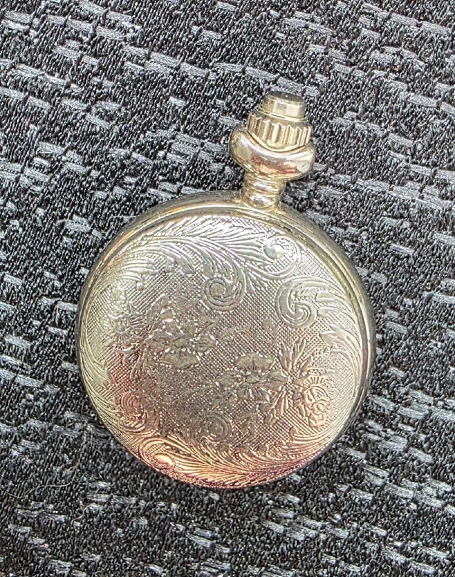 Quartz Pocket Watch - photo 3