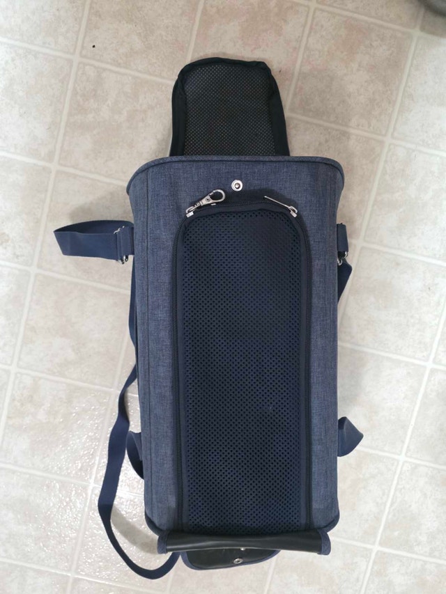 Pet Travel Carrier - photo 2