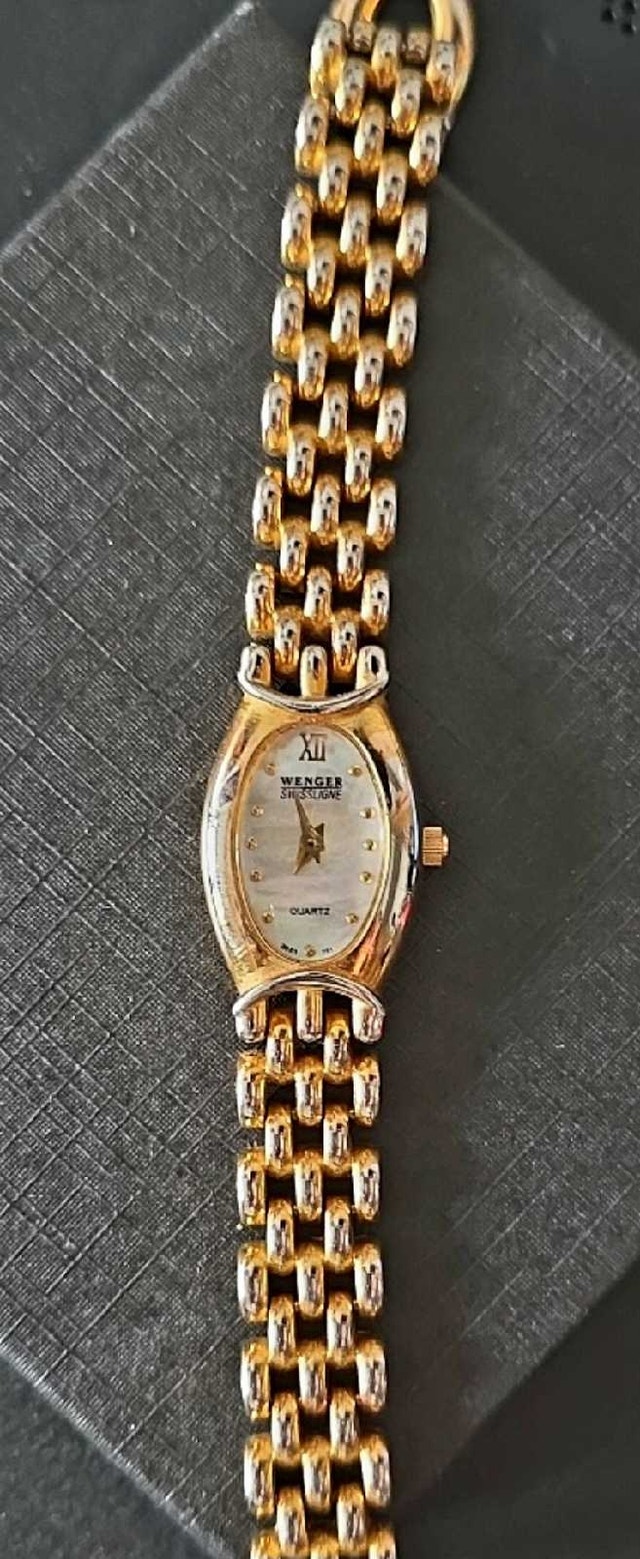 Wenger Swissligne Watch - photo 2