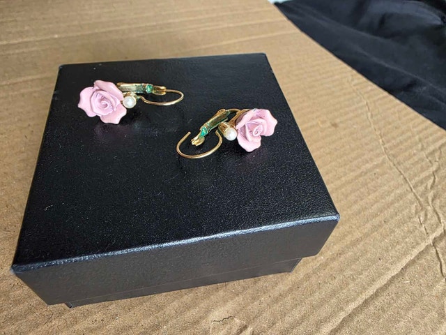 Rose Earrings
