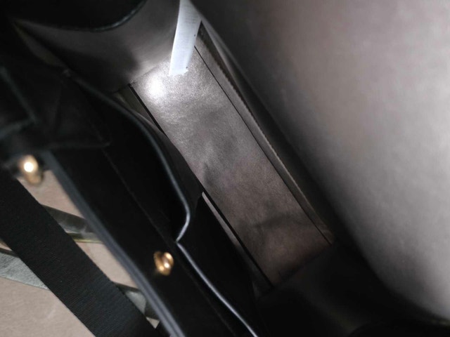 Like new condition Aldo Black Handbag - photo 5