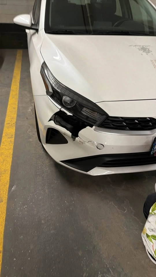 OEM Kia Front Bumper Cover - photo 2