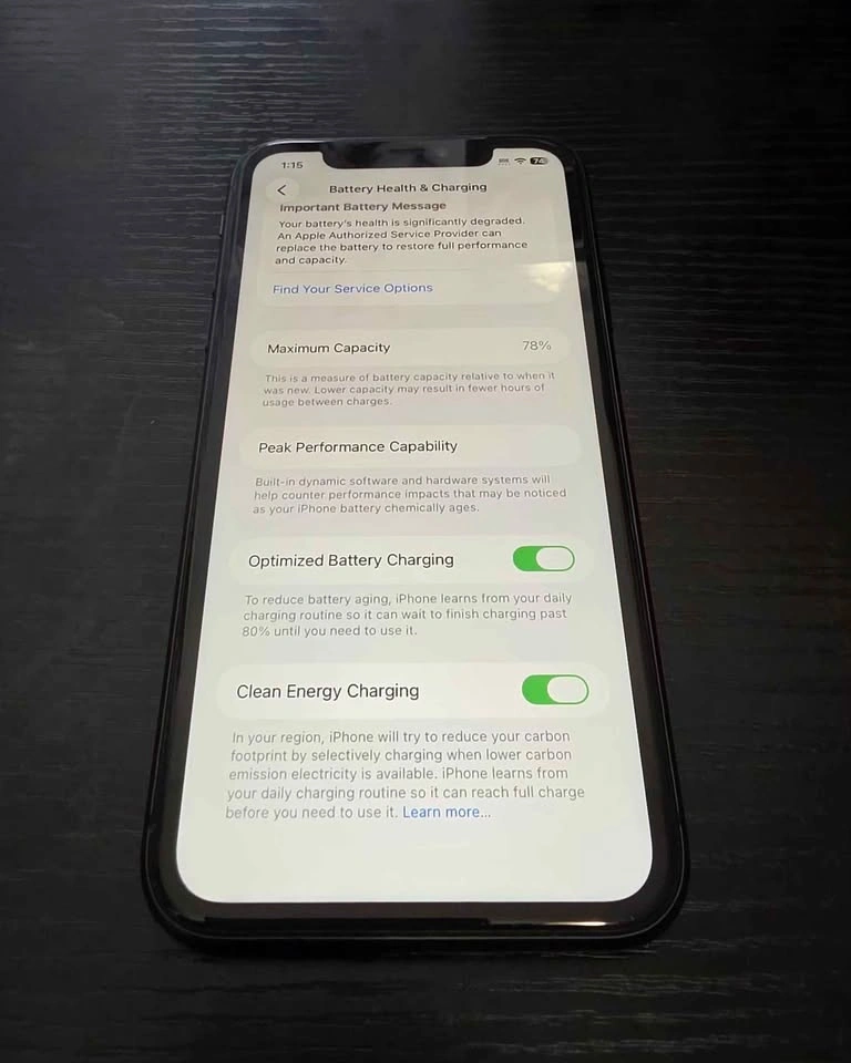 Apple Iphone 11 Black 64GB Unlocked - photo 5