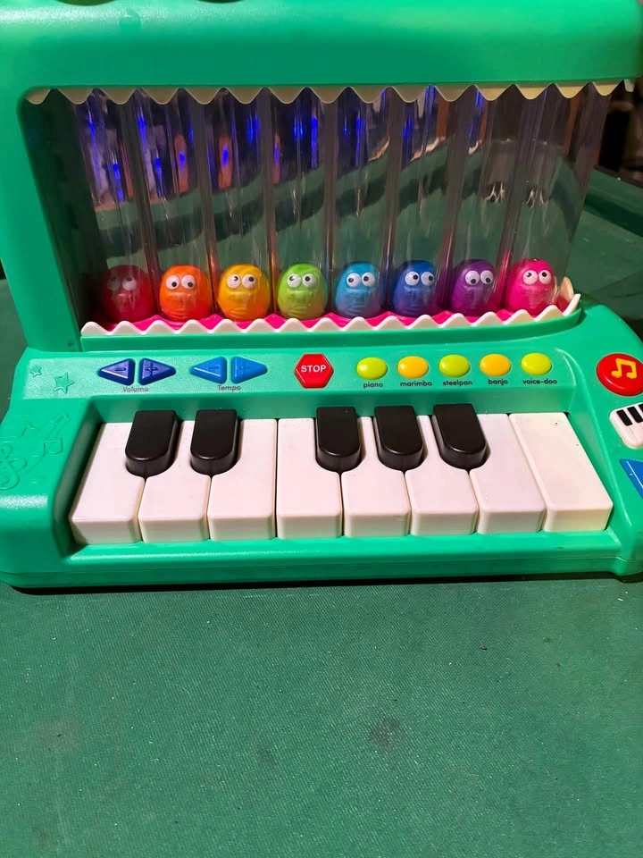 Battat Croco Pop Piano Toy Keyboard - photo 3