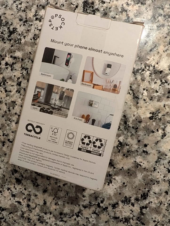 Popsockets MagSafe suction mount - photo 2