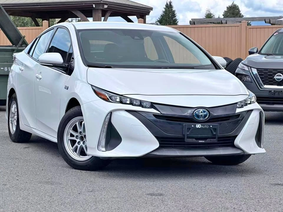 2019 Toyota Prius Prime Auto