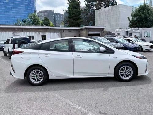 2019 Toyota Prius Prime Auto - photo 3