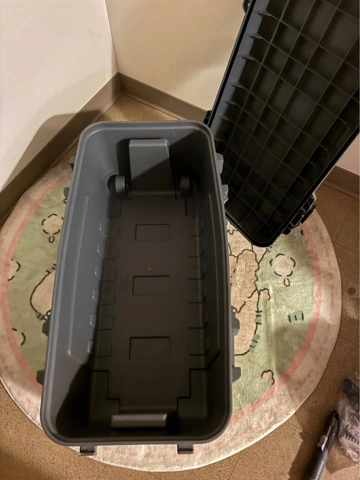 READ THE DESCRIPTION Storage Trunk - photo 2