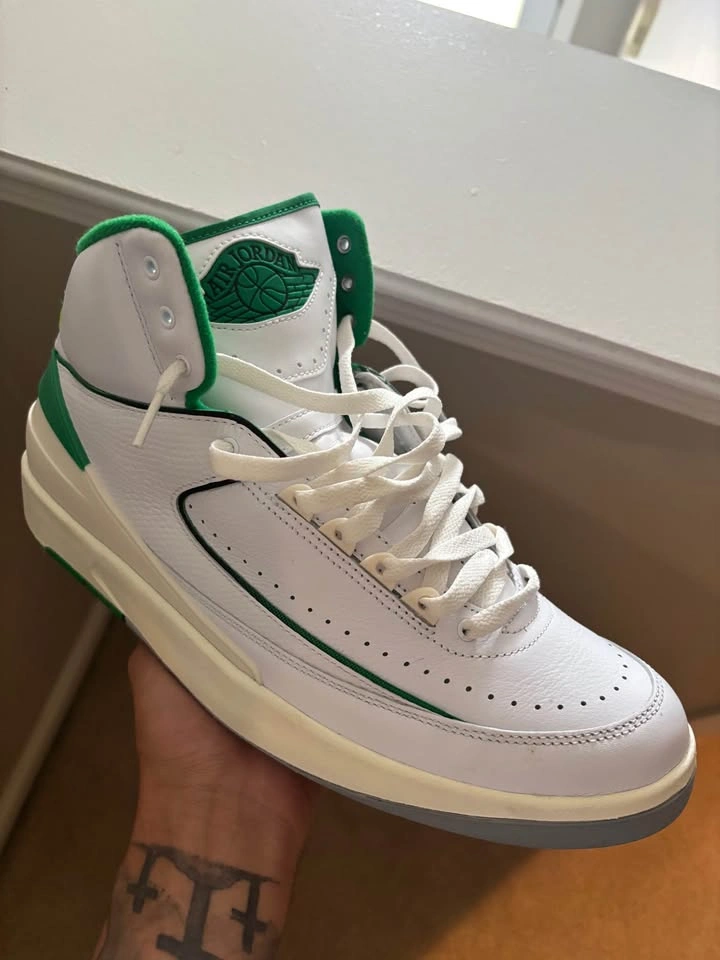 Jordan Retro 2 Lucky Green - photo 2