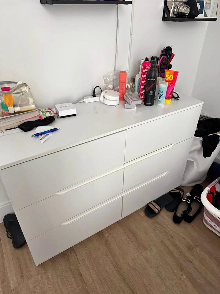 6-Drawer Dresser