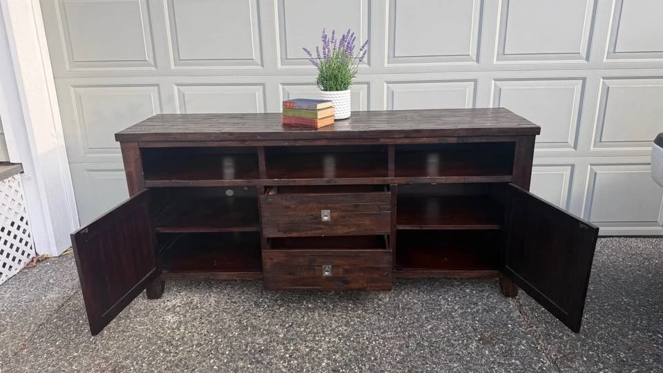 TV console / Entertainment unit - photo 2