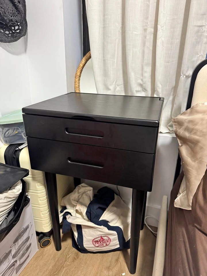 Makeup Vanity