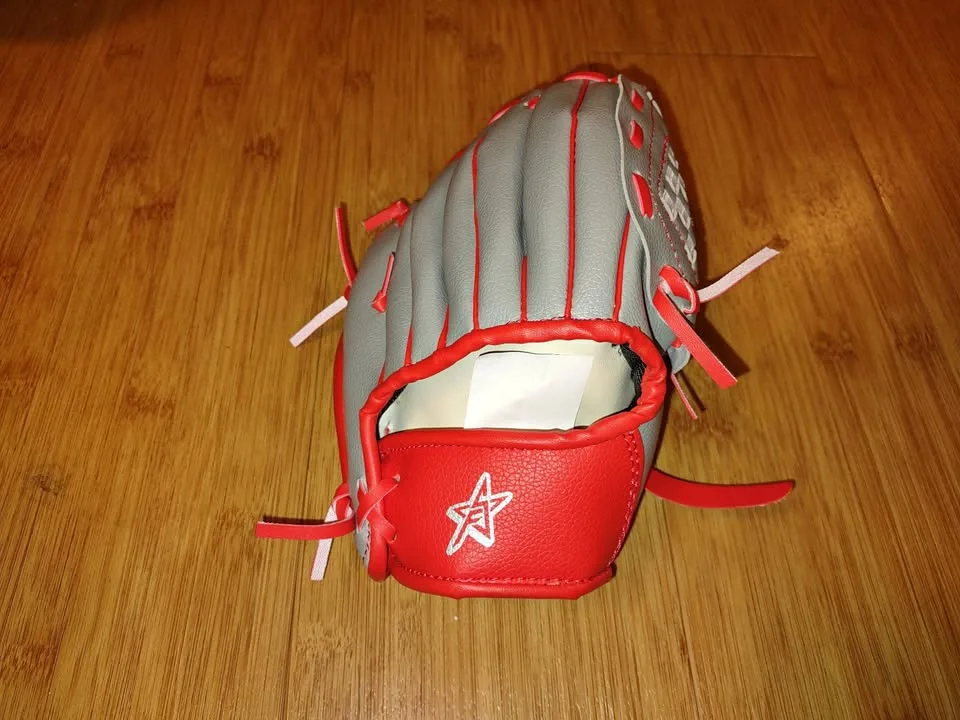 ✨ BUY 3+ ITEMS, GET 50% OFF! Youth Baseball Glove thumbnail