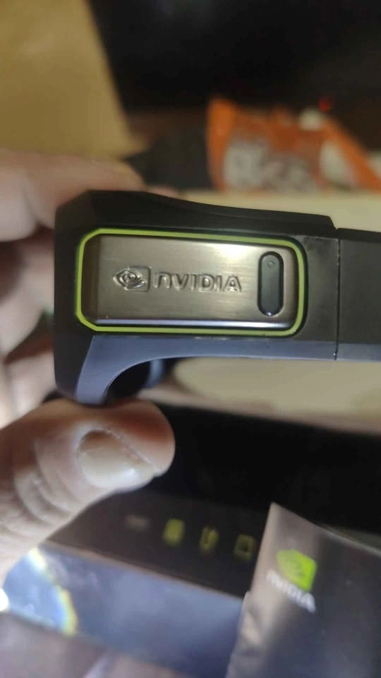 Nvidia vision 2 wireless glasses - photo 4