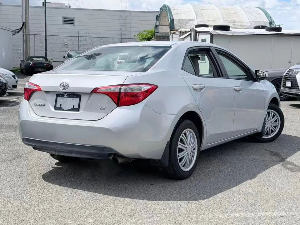 2015 Toyota Corolla LE/ NO ACCIDENT/ BC LOCAL - photo 4