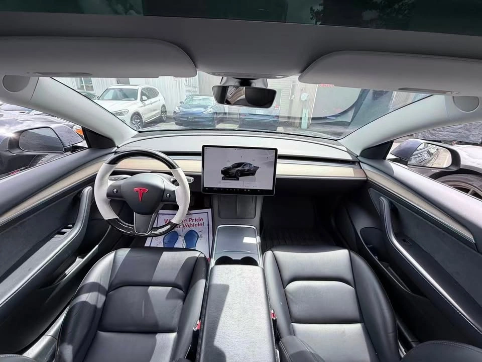 2022 Tesla Model 3 RWD/ CLEAN TITLE/ BC LOCAL - photo 3