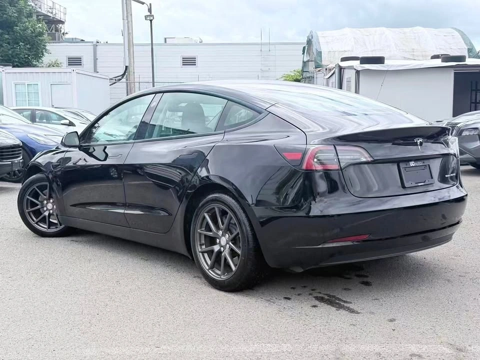 2021 Tesla Model 3 Long Range AWD/ NO ACCIDENT/ BC LOCAL - photo 4