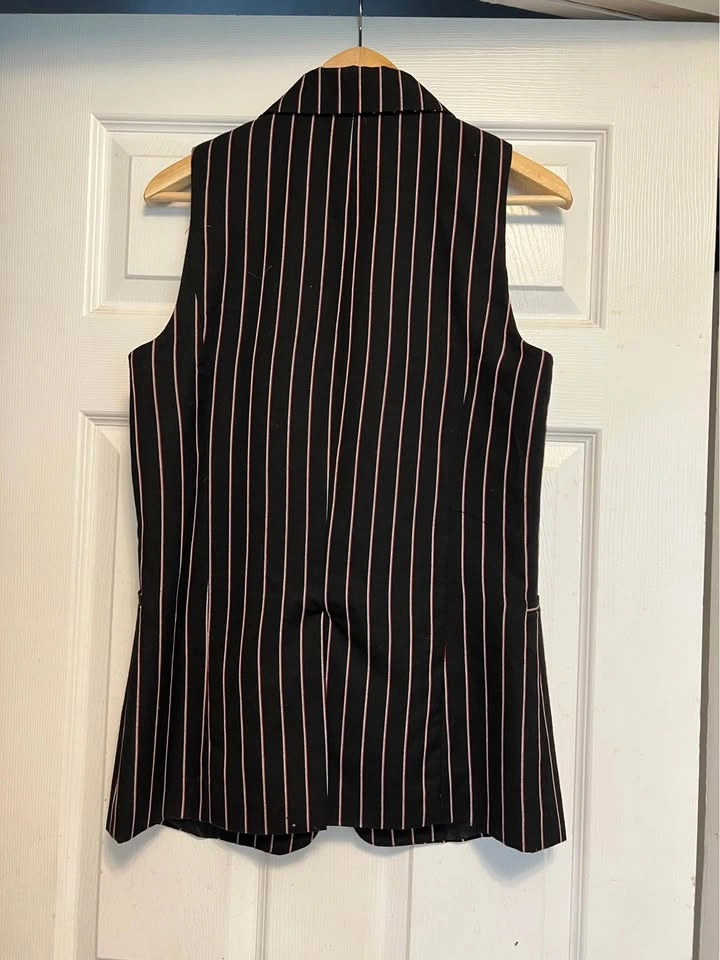 ⚽ Black/white/red stripes Vest - photo 2