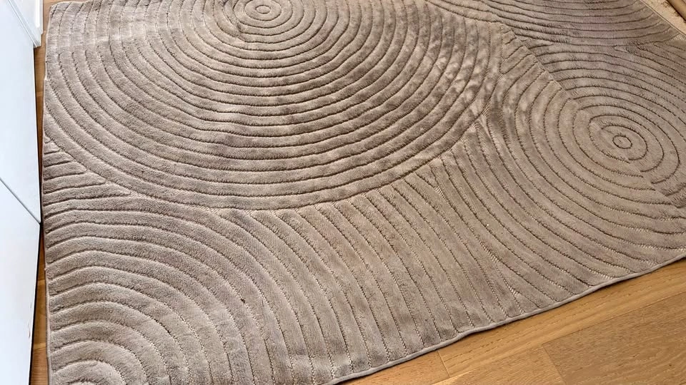 Camden Cali Area Rug (5’3” x 7’)