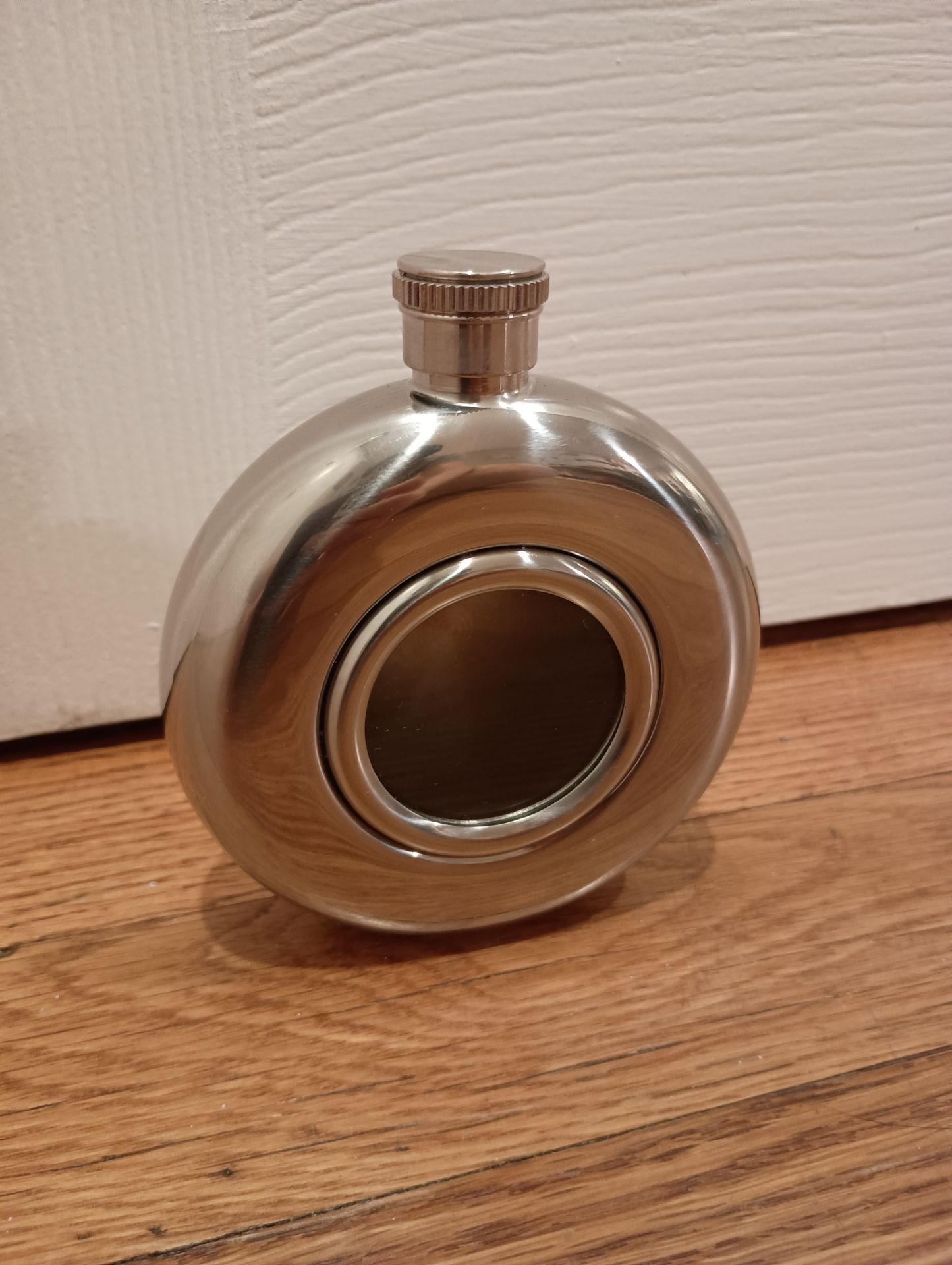 Round Stainless Steel Flask
