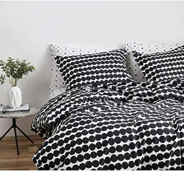 Marimekko Rasymatto Black Cotton Duvet Cover Set, King - photo 4