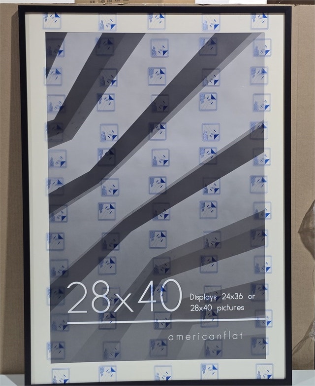 28x40 Poster Frame with Polished Plexiglass - photo 3