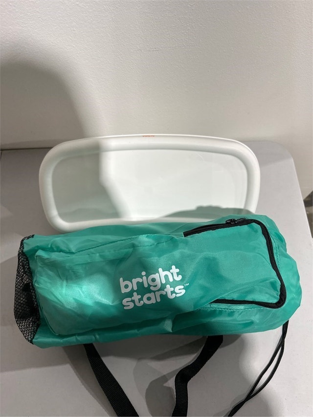 Bright Starts Pop 'N Sit Portable Booster, Indoor/Outdoor Use - photo 4