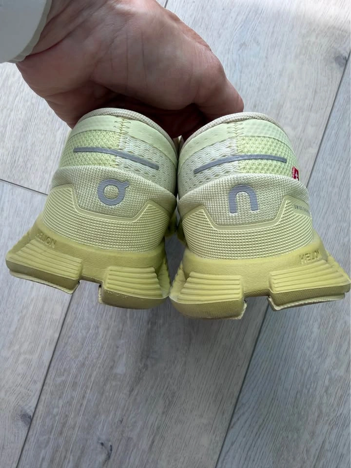 On Cloud X Athletic Shoes - photo 2