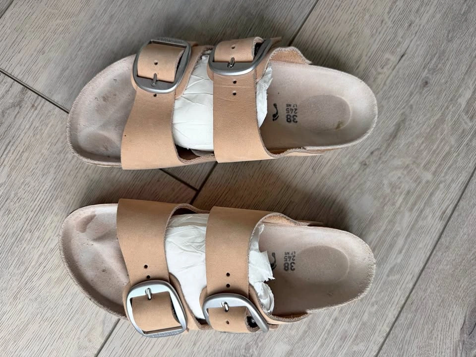 Like NEW Big Buckle Birkenstocks Arizona Nubuck Leather