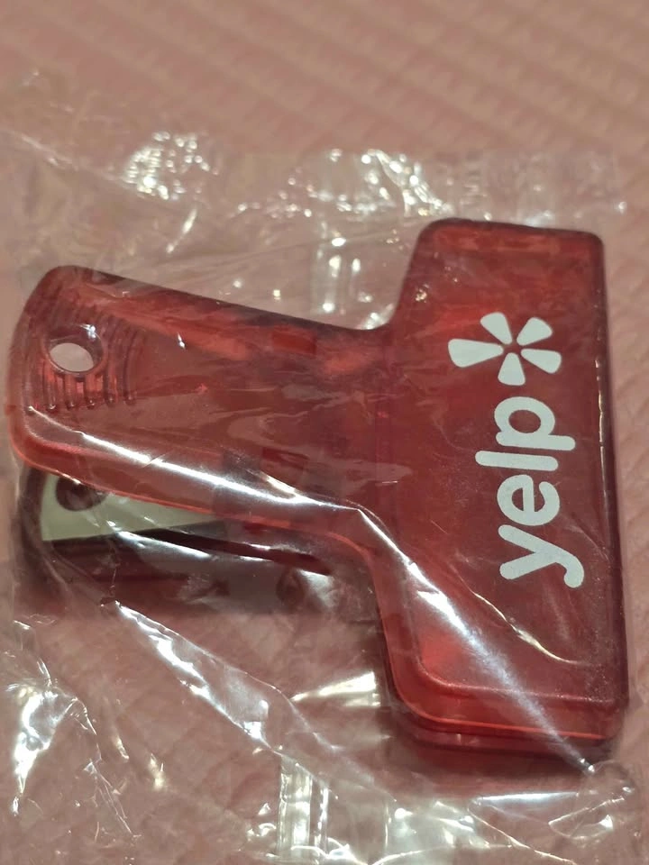Yelp Branded Red Chip Clip - photo 2