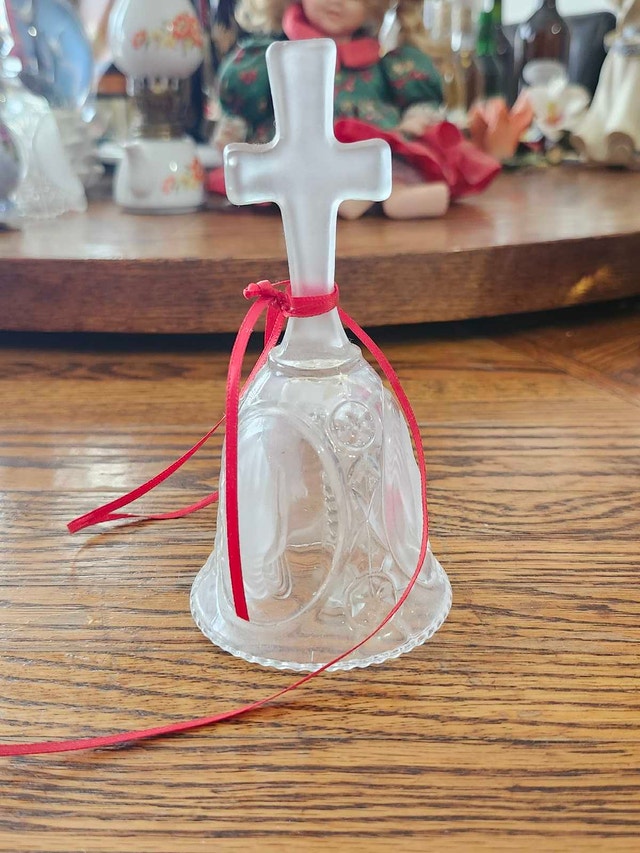 Glass Cross Bell Ornament ⚽