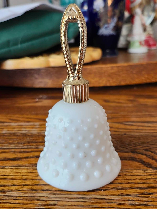 Avon Milk Glass Hobnail Bell ⚽
