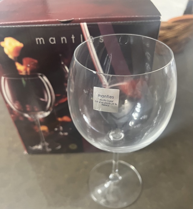 4 New Mantles Large Red Wine Glasses 24% Lead Crystal - photo 2
