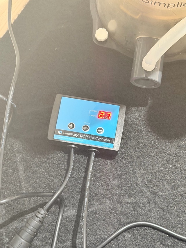 Simplicity 240DC Protein Skimmer - photo 2