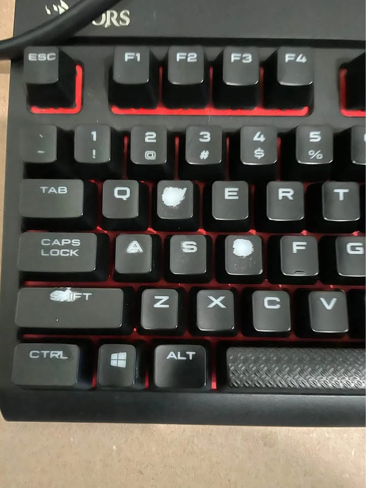 Corsair Strafe Cherry MX Red - photo 2