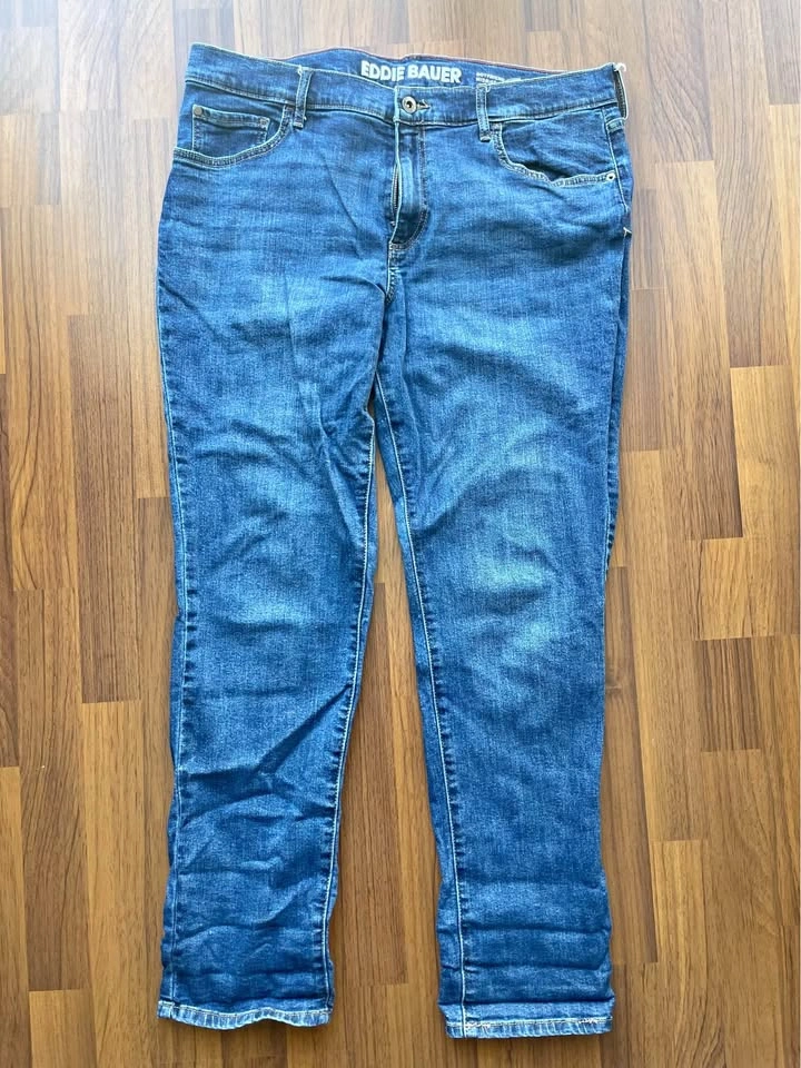 Eddie Bauer Womens Boyfriend Midrise Slim Jeans