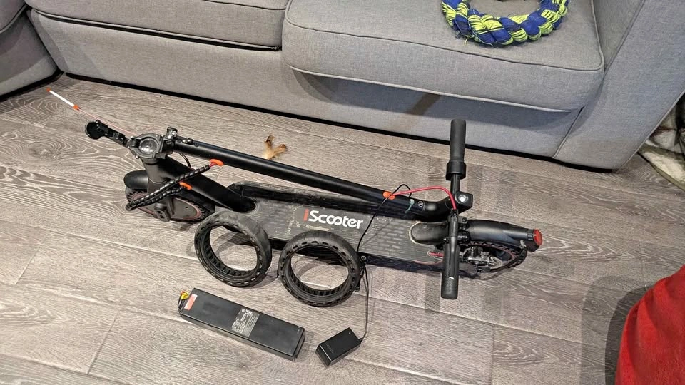 Iscooter I9 with New Battery and Tires (Throttle Issue)