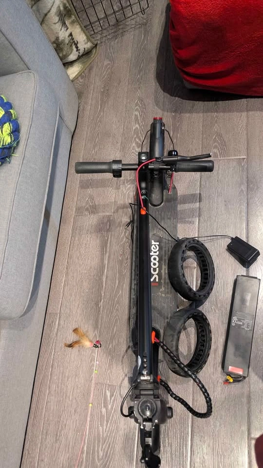 Iscooter I9 with New Battery and Tires (Throttle Issue) - photo 5