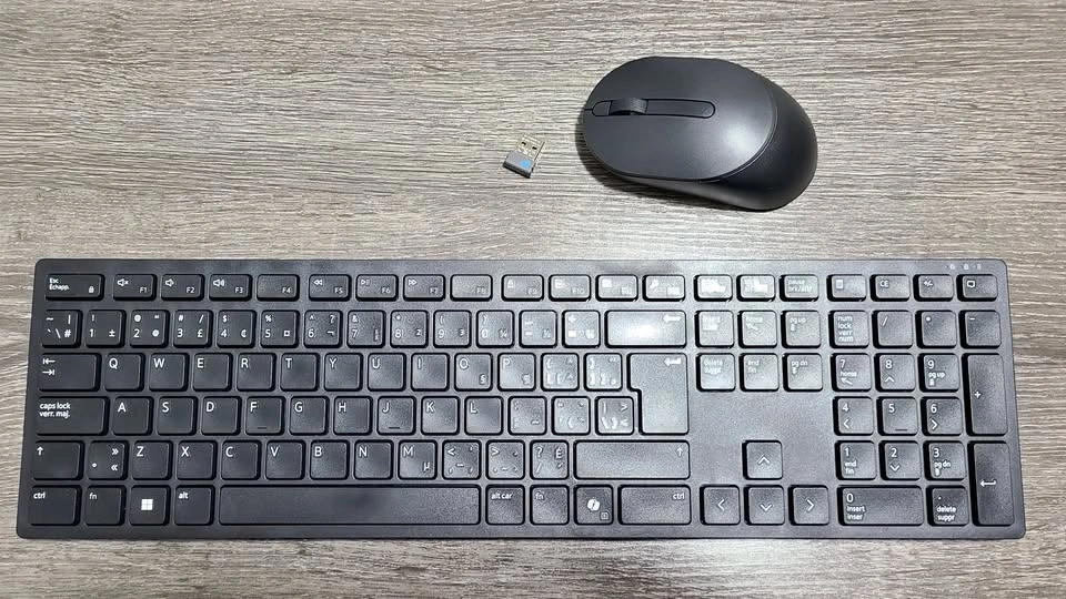Dell Pro Wireless Keyboard and Mouse Combo Set - KM5221W